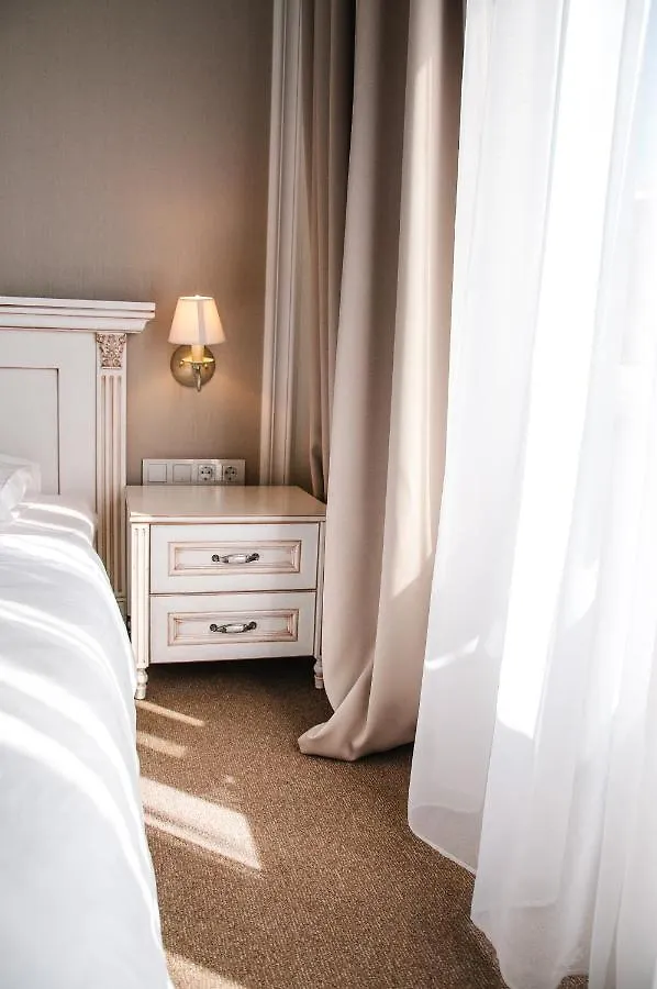 Orly Park-Hotel Kiew 4*,  Ukraine
