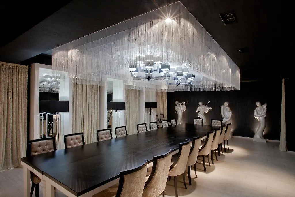 Orly Park-Hotel Kyiv